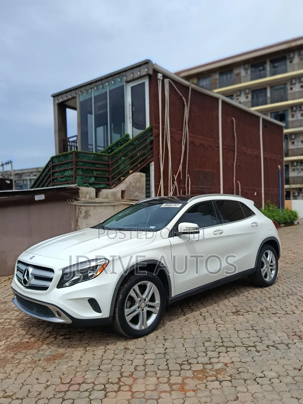 Mercedes-Benz GLA 250 2015 White