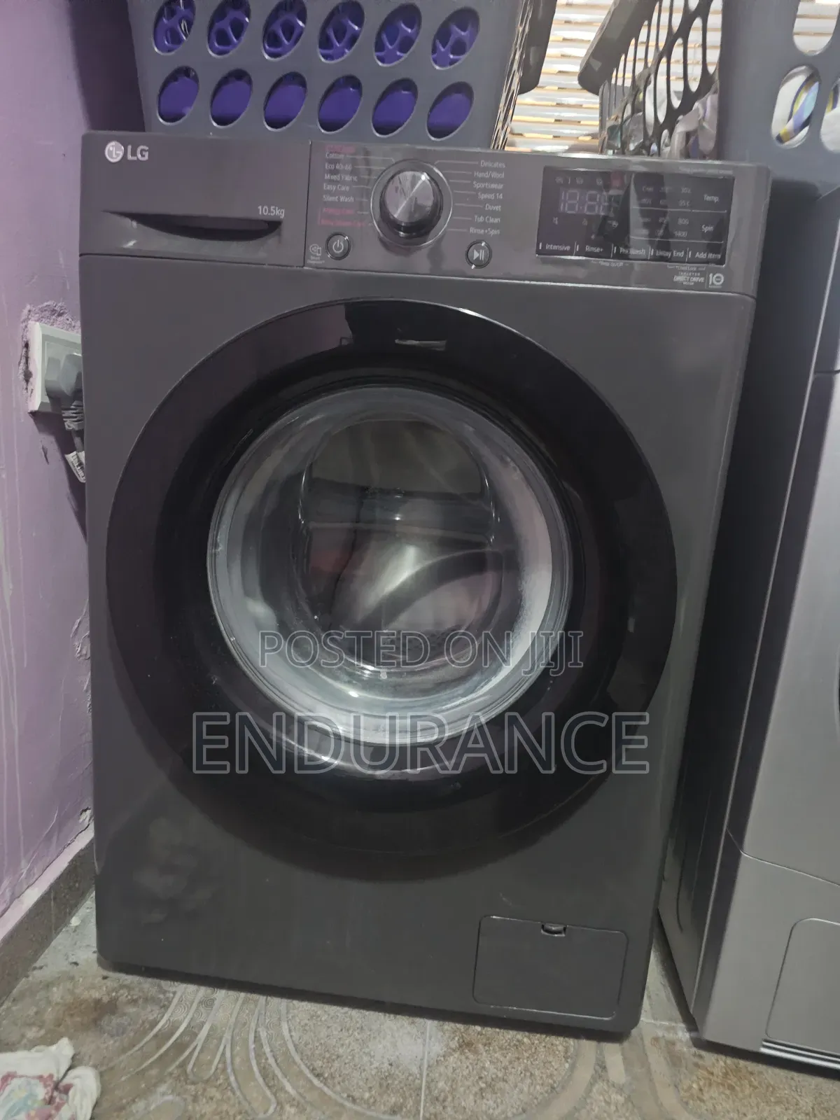 10.5kg LG Washing Machine