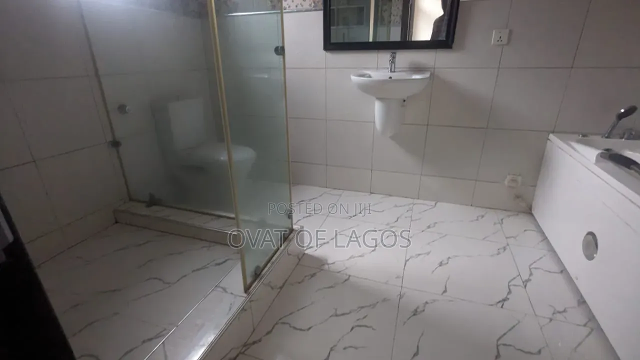 4bdrm Duplex in Ikate for rent