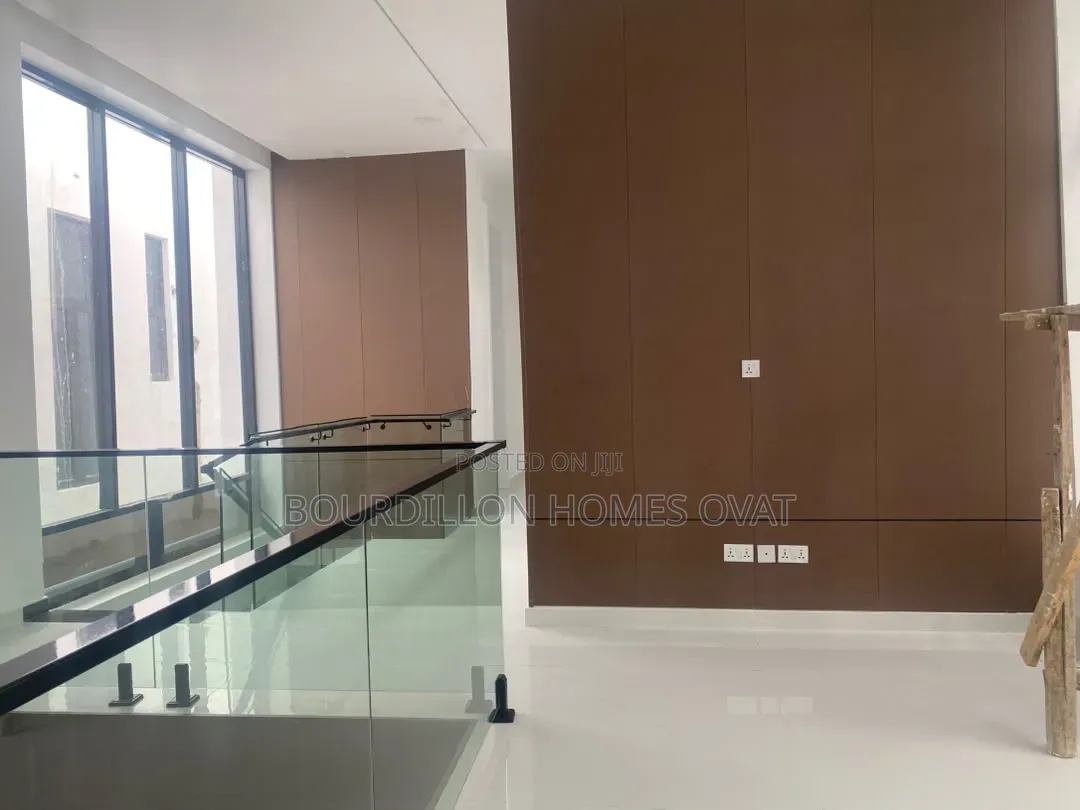 5bdrm Duplex in Orchid Lekki Lagos for sale