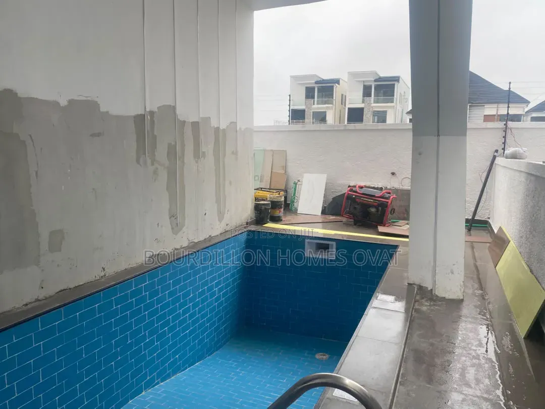 5bdrm Duplex in Orchid Lekki Lagos for sale