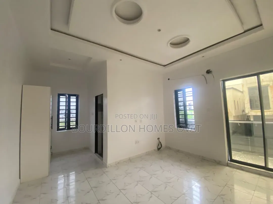 5bdrm Duplex in Orchid Lekki Lagos for sale