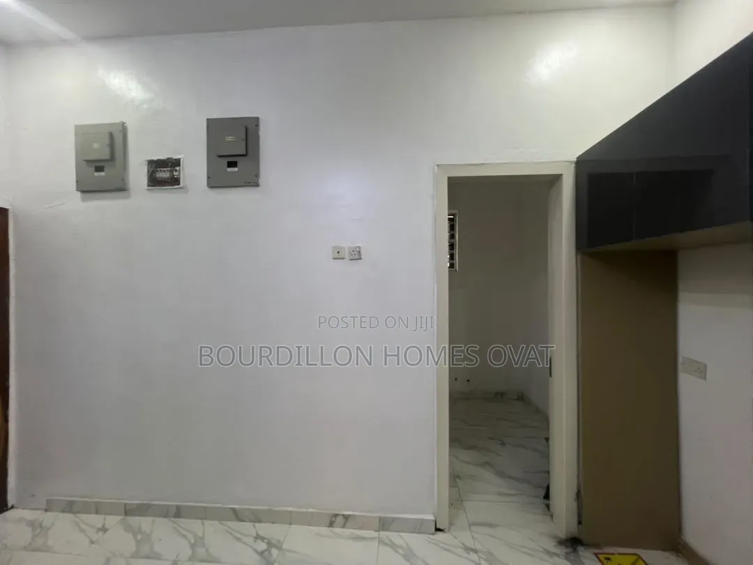 5bdrm Duplex in Chevron Lekki Lagos for rent