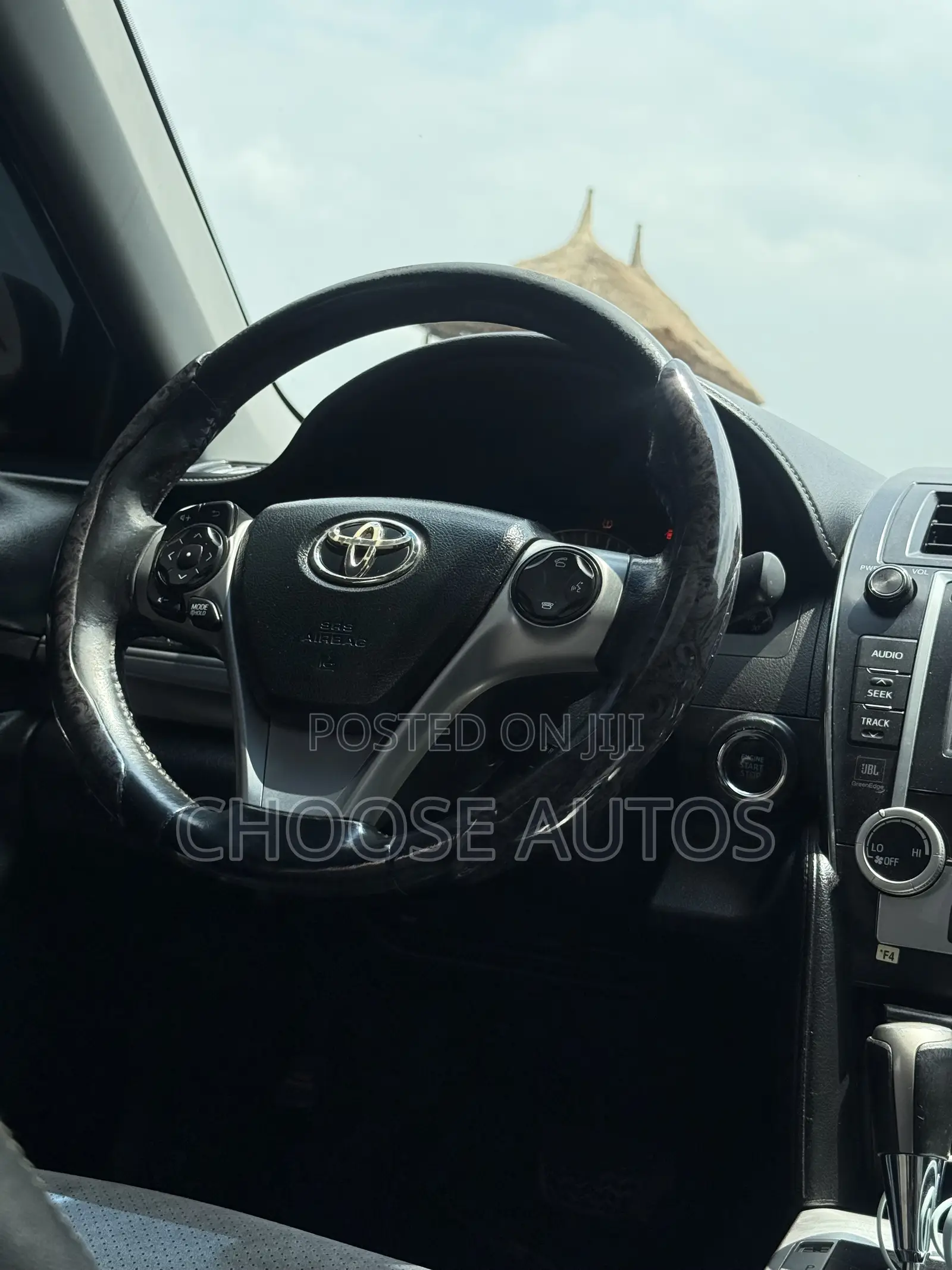 Toyota Camry SE V6 4dr Sedan (3.5L 6cyl 6A) 2013 Black