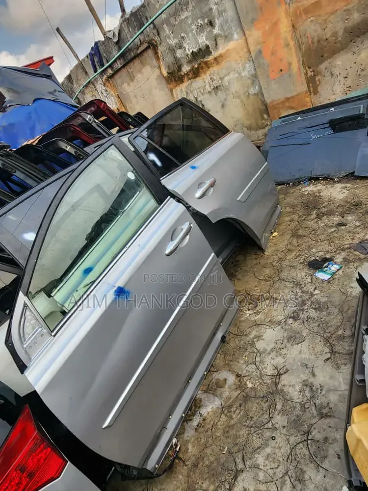 Complete Boot Toyota Rav4 2018/2019