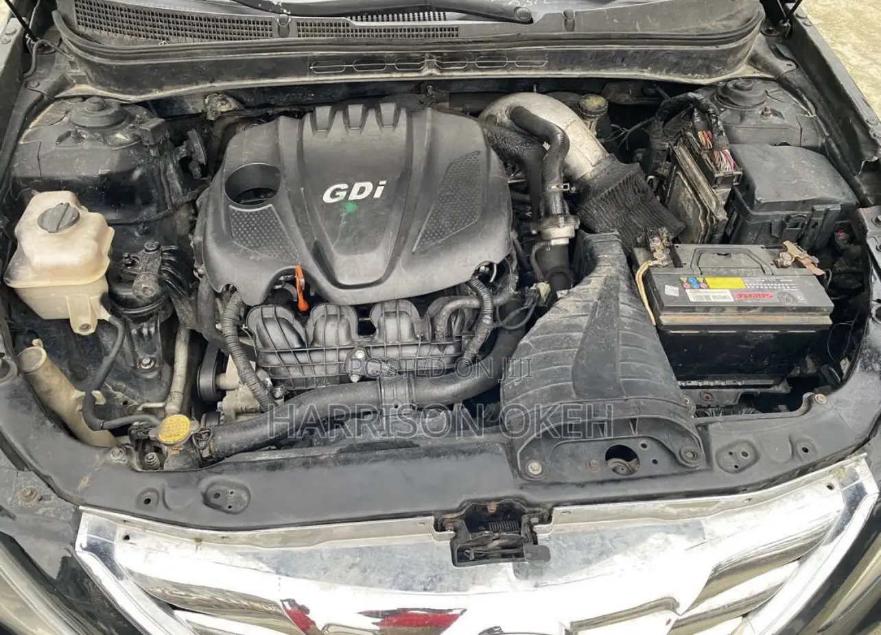 Hyundai Sonata SE Sedan FWD (2.4L 4cyl 6A) 2013 Black