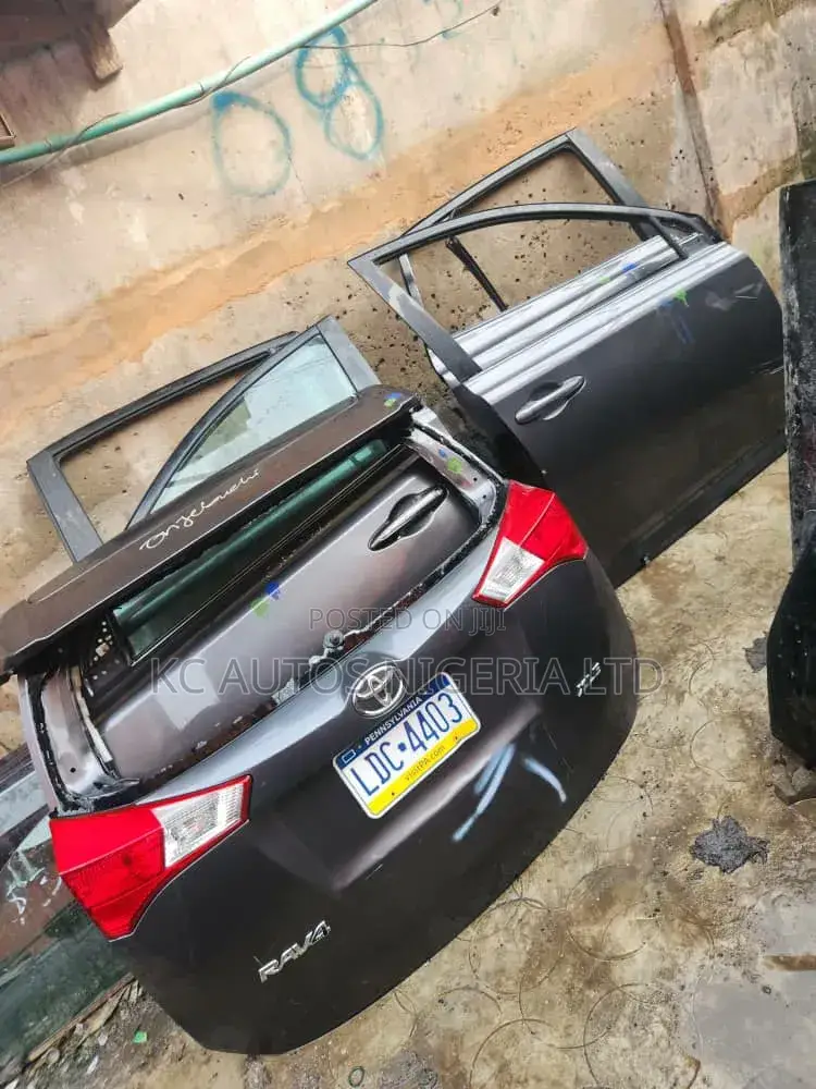 Front Left Door Toyota Rav4 2018/2019