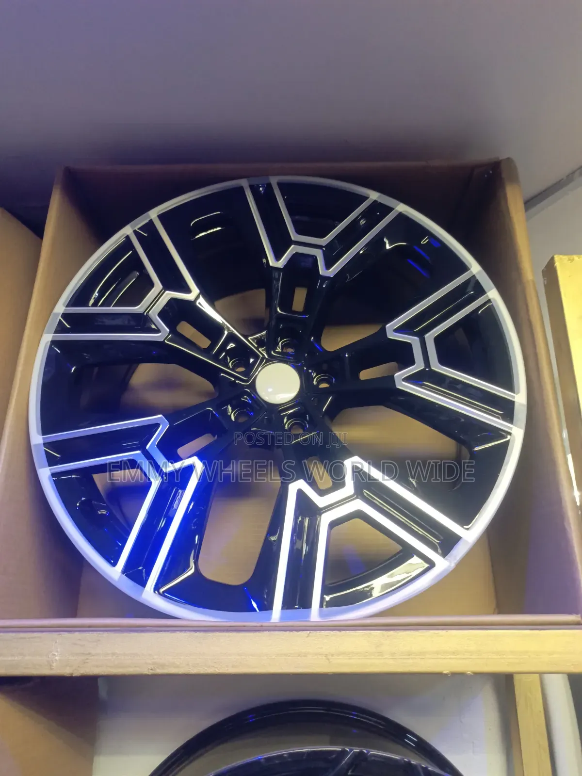 21iches for BMW Glose Black Wirh Stainles Deisgn in Style 2025/26