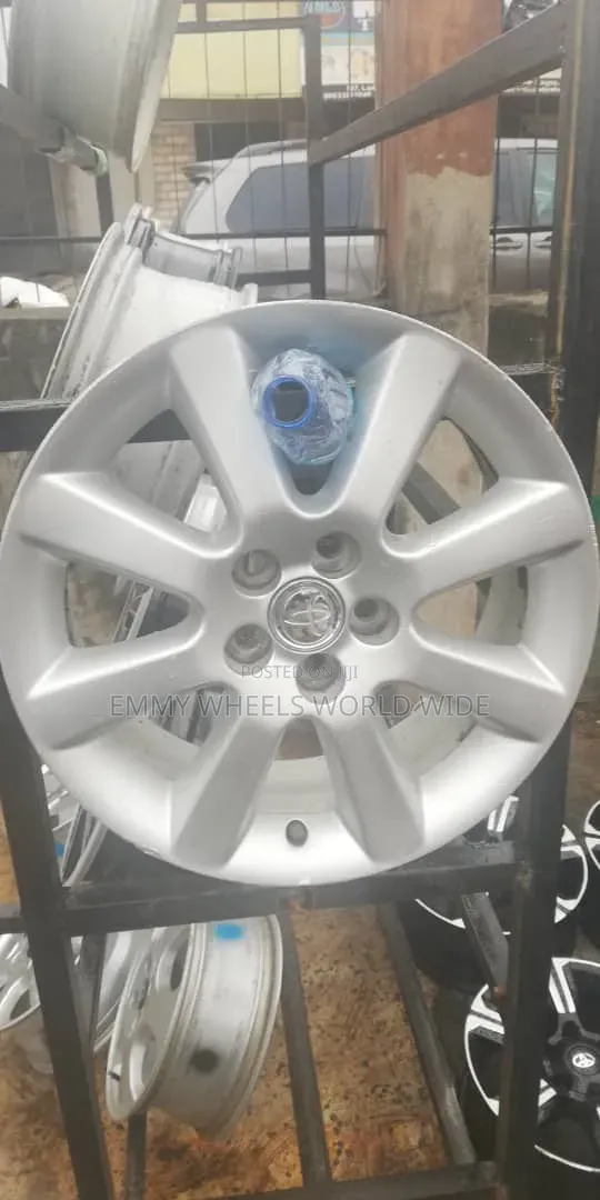 16inch for Toyota Corolla Factory Flted Silver Color Available