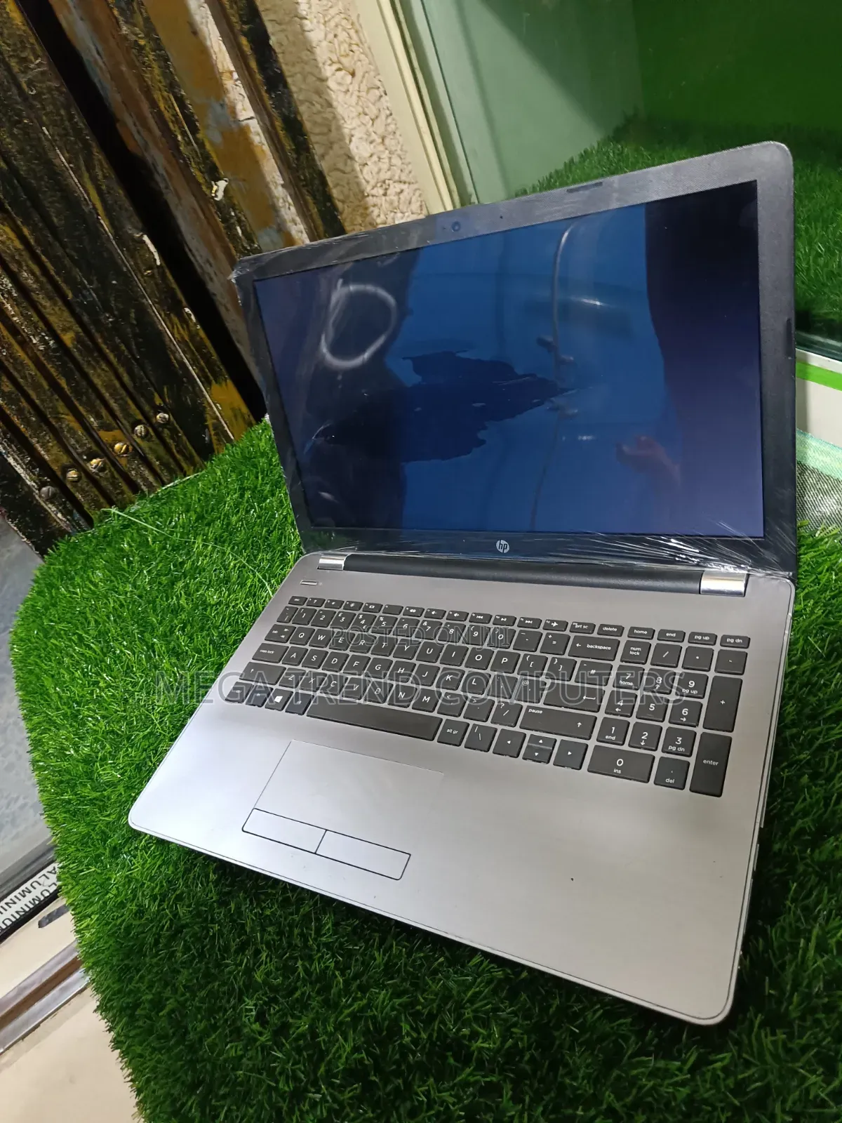 Laptop HP 250 G6 8GB Intel Core i5 HDD 500GB