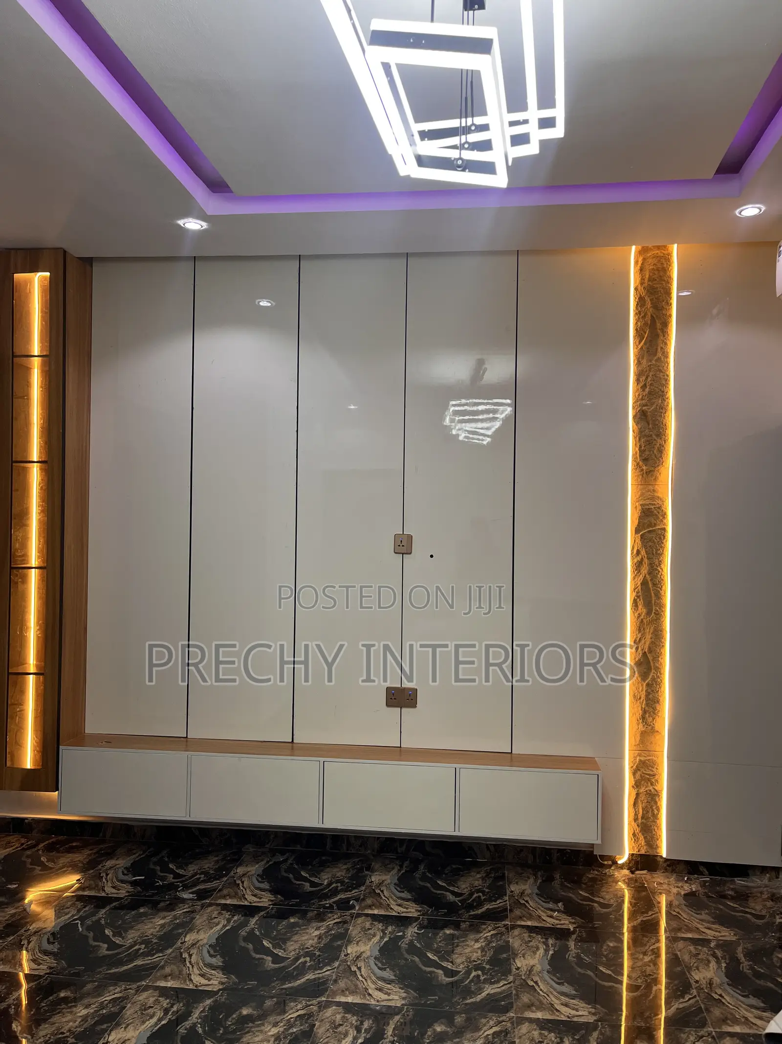 TV Console With Pu Stone Design