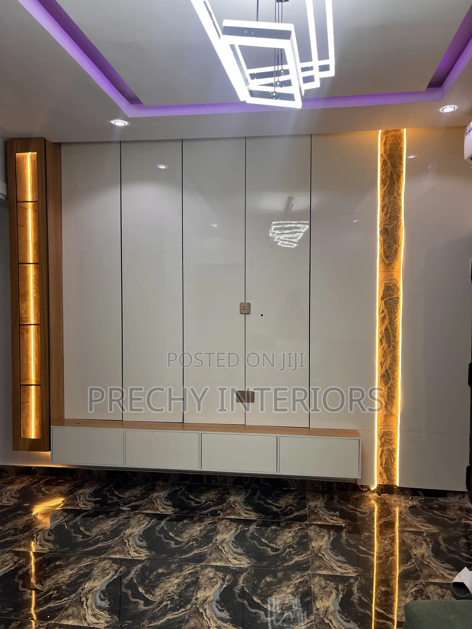 TV Console With Pu Stone Design