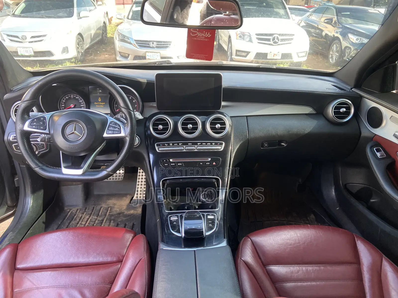 Mercedes-Benz C300 Base 4Matic Sedan AWD (2.0L 4cyl 7A) 2016 Gray