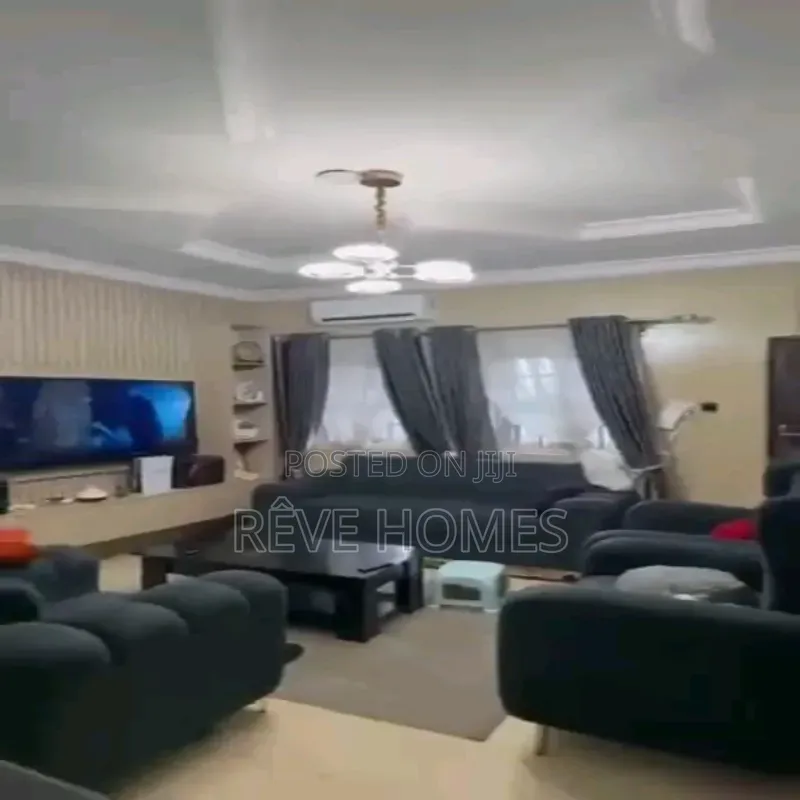 2bdrm Block of Flats in Shomolu / Shomolu for rent