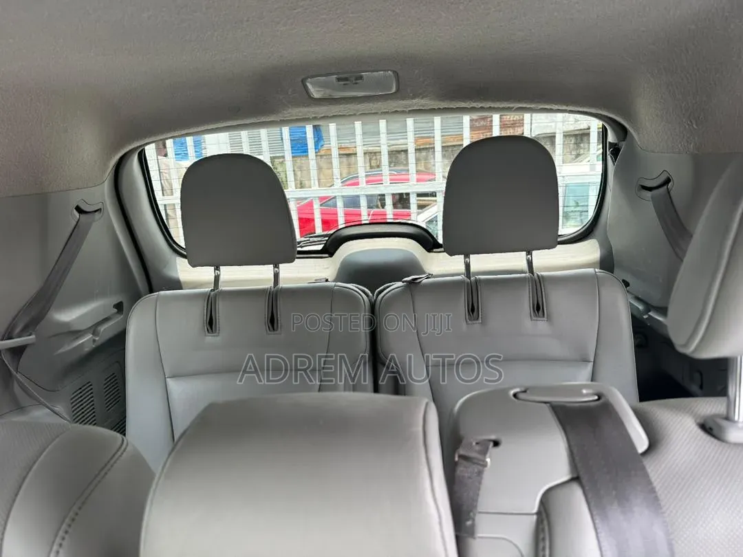 Toyota Highlander Limited 3.5l 4WD 2013 Gray