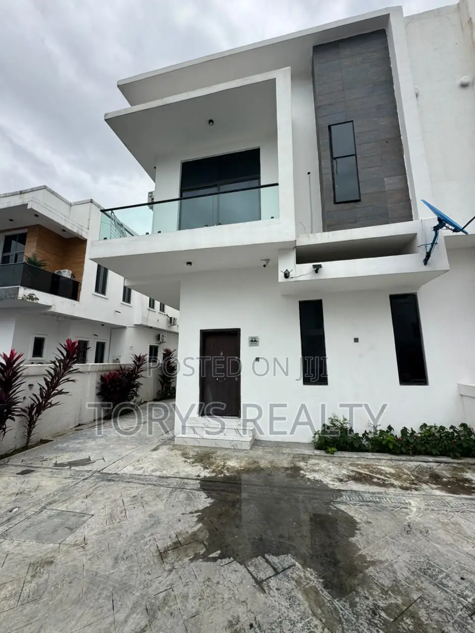 4bdrm Duplex in Orchid, Lekki Phase 2 for sale