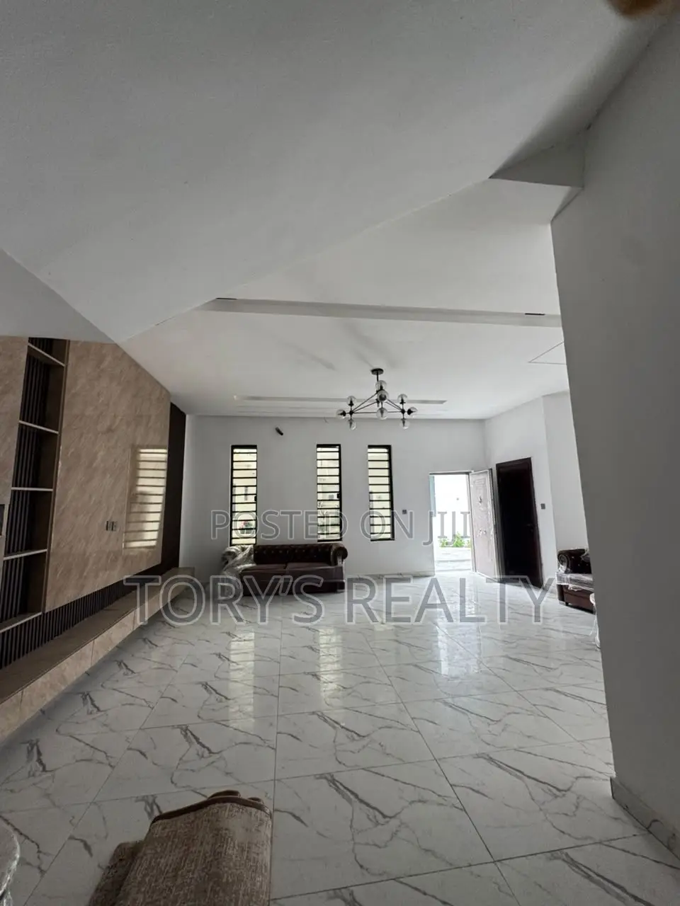 4bdrm Duplex in Orchid, Lekki Phase 2 for sale