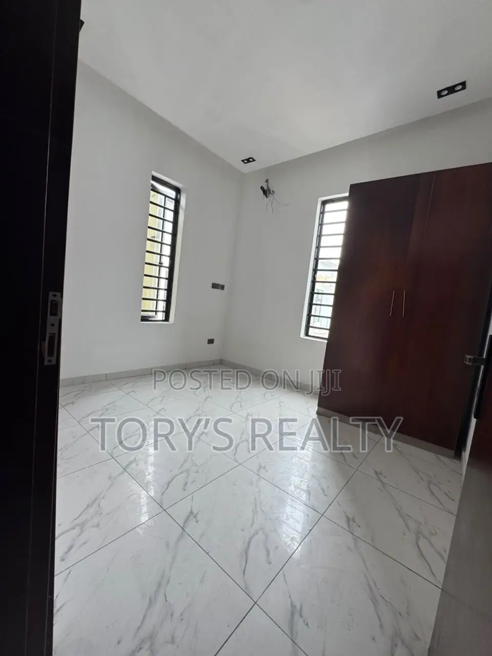 4bdrm Duplex in Orchid, Lekki Phase 2 for sale