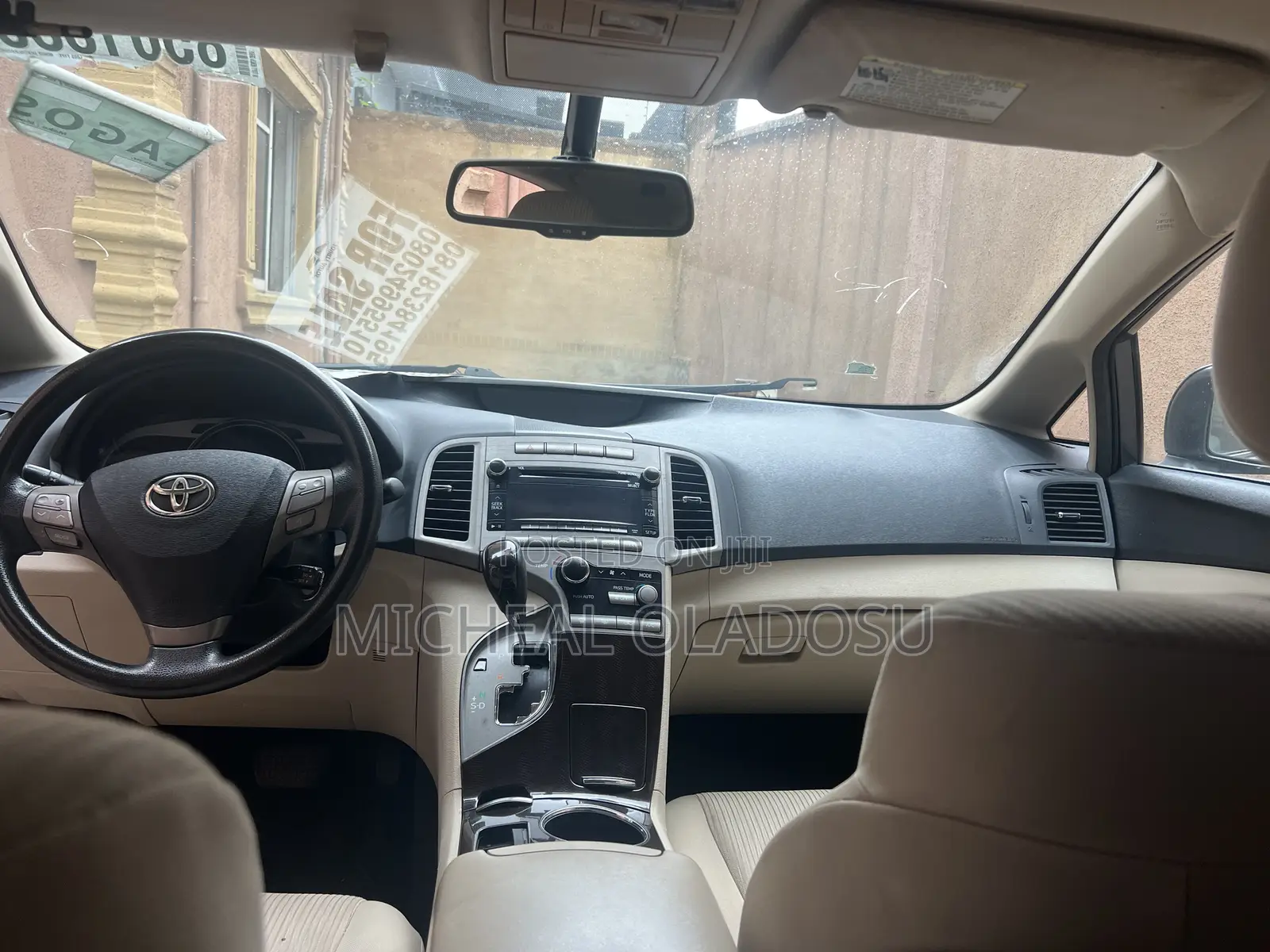 Toyota Venza LE 2010 Gray