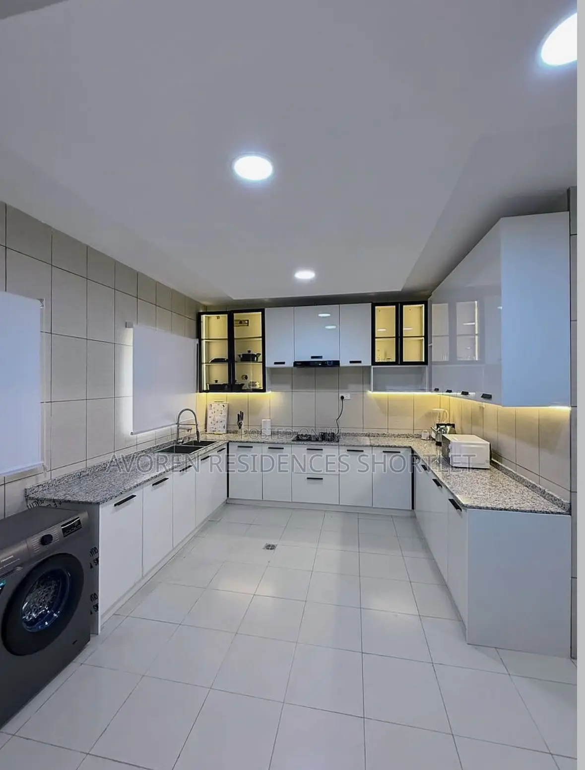 Luxurious 2 Bedroom Apartment Shortlet in Ikeja