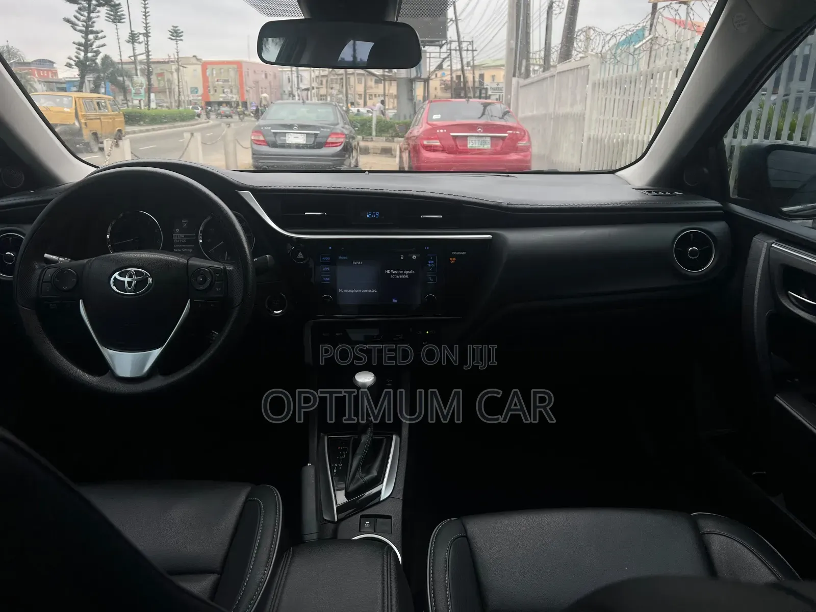 Toyota Corolla 2016 Black