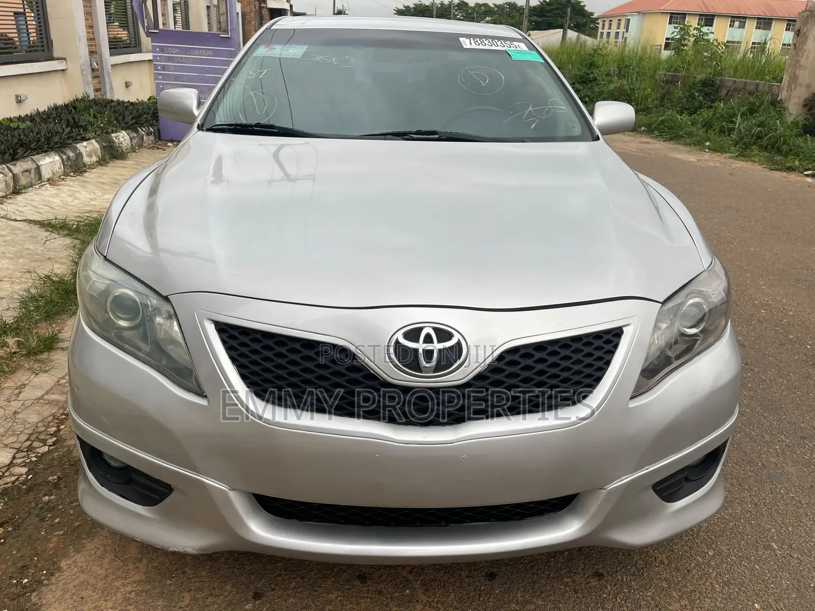 Toyota Camry SE 4dr Sedan (2.5L 4cyl 6A) 2011 Silver