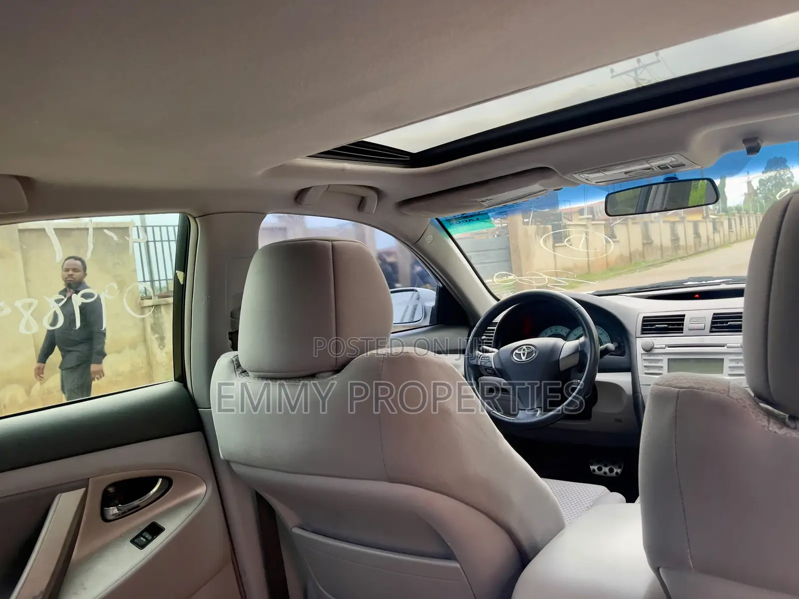 Toyota Camry SE 4dr Sedan (2.5L 4cyl 6A) 2011 Silver