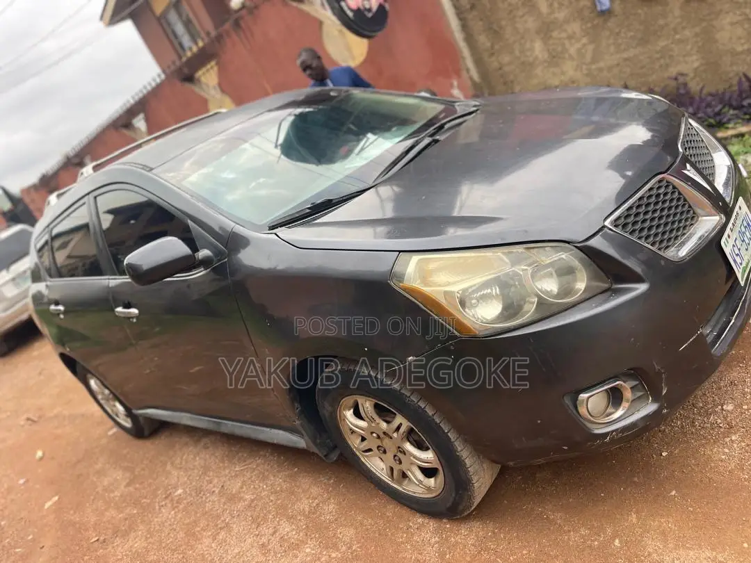Pontiac Vibe 2008 Gray