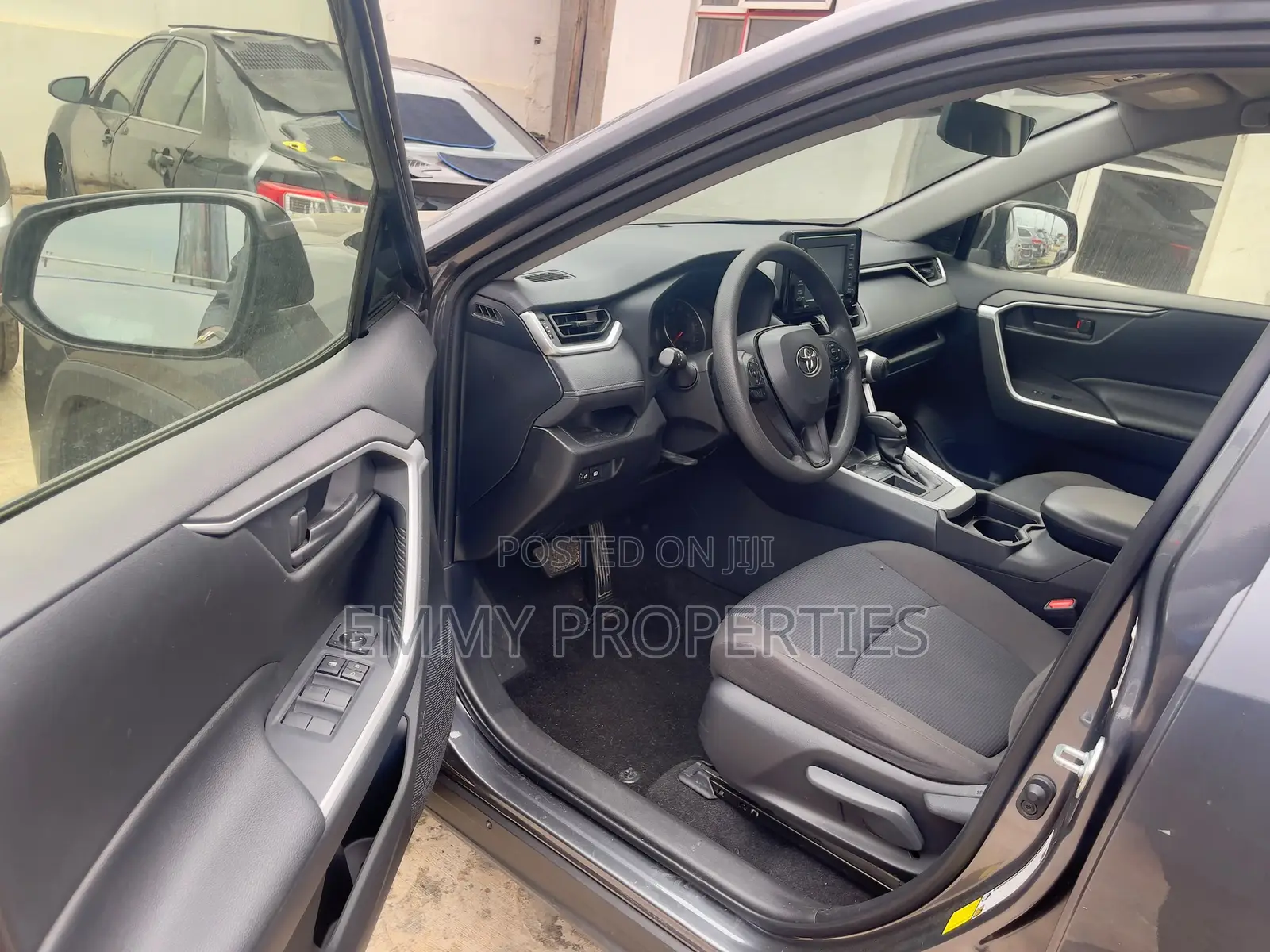 Toyota RAV4 2020 Gray