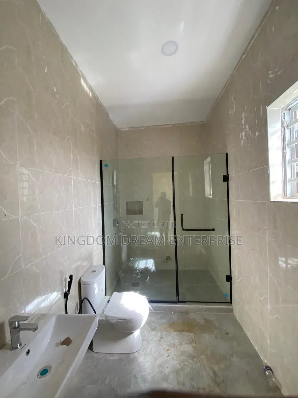 3bdrm Duplex in Citadel City, Sangotedo for sale