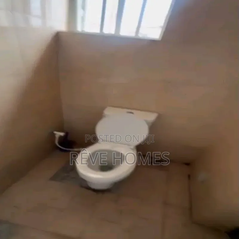 Mini Flat in Jibowu for rent