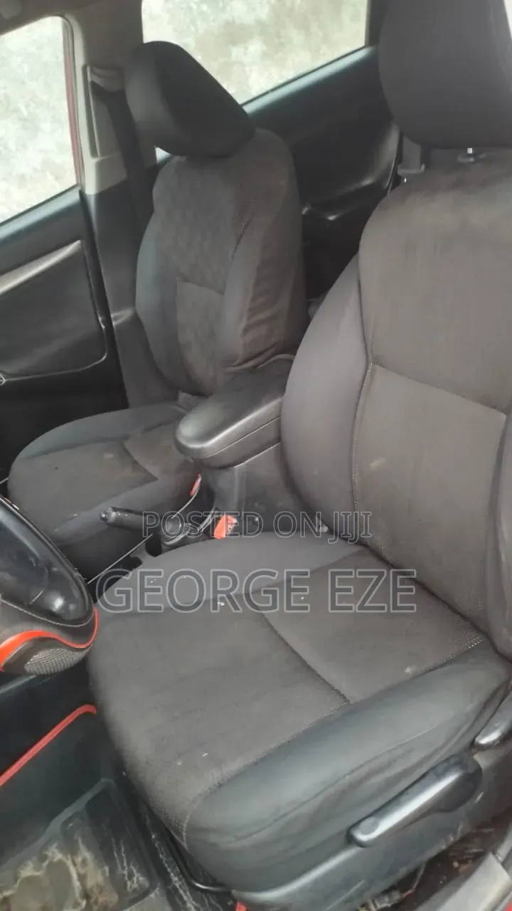 Pontiac Vibe 2009 Red