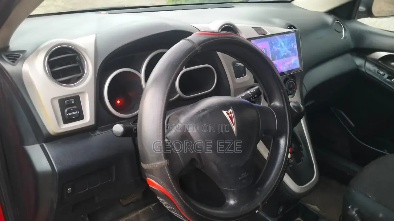Pontiac Vibe 2009 Red