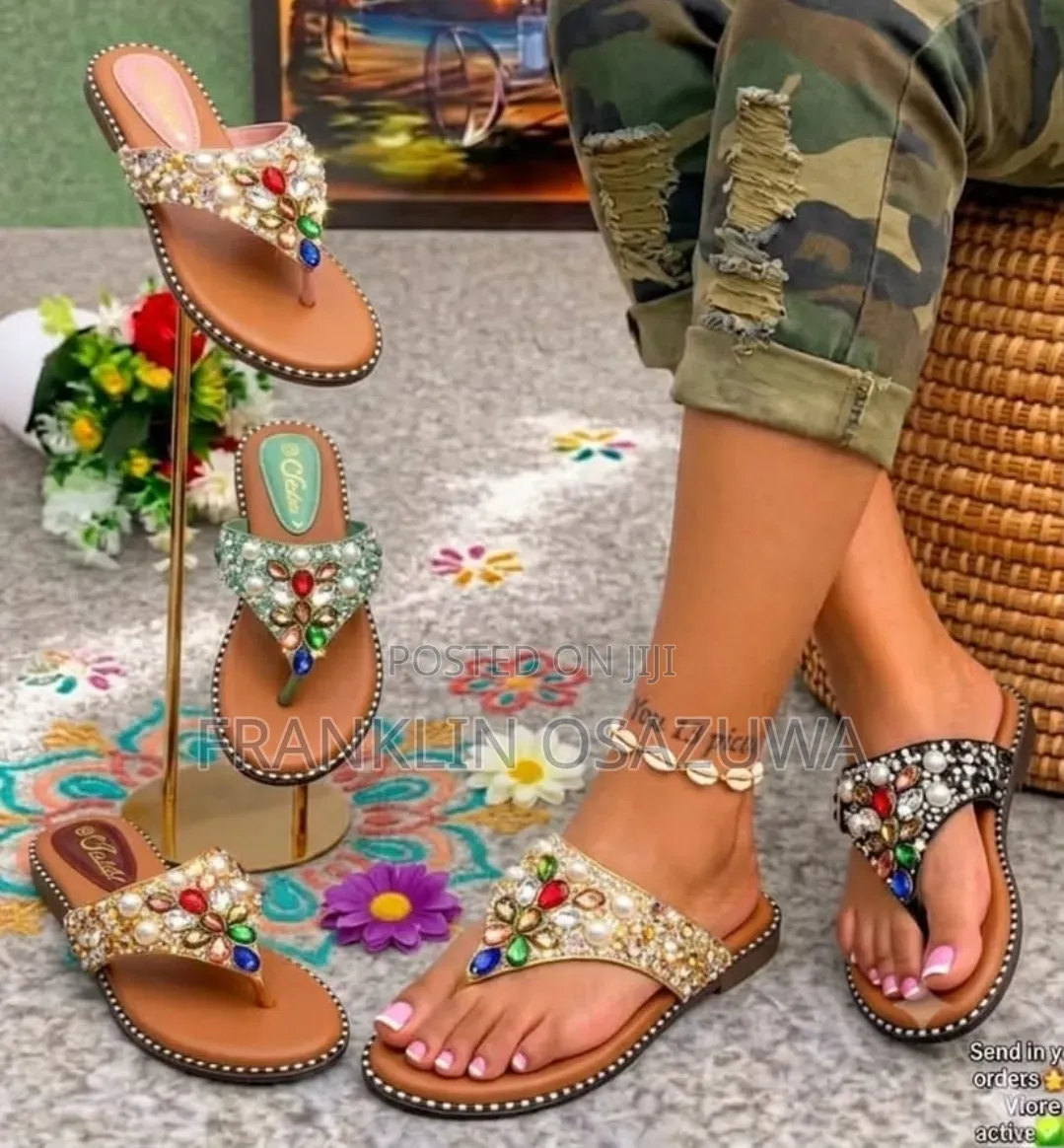 Women's Luxury Rhinestone Flat Sandals | Pearl Beaded Slip-on Casual