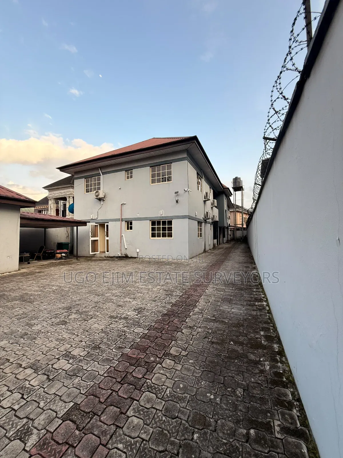 2bdrm Block of Flats in Port-Harcourt for sale