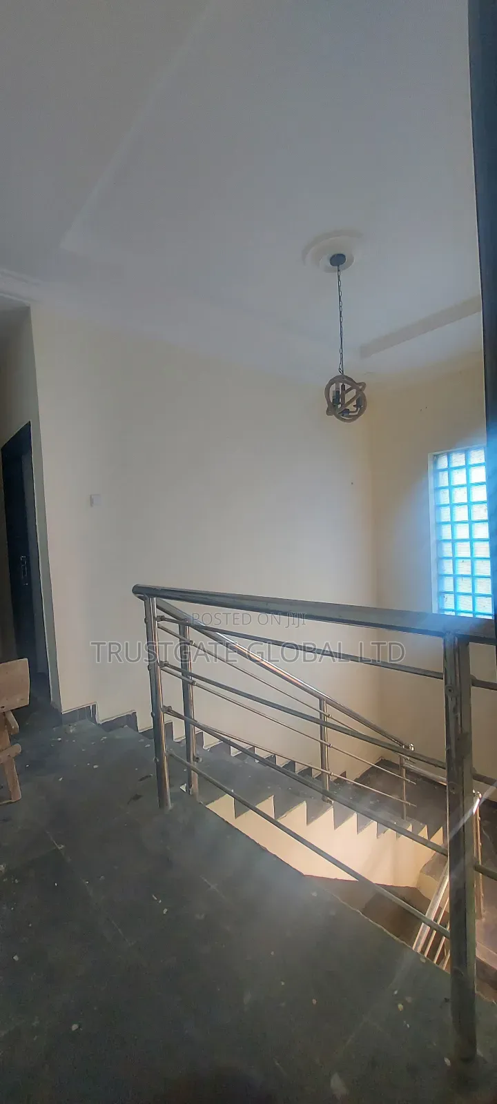 4bdrm Apartment in Police Service, Idu Industrial for rent