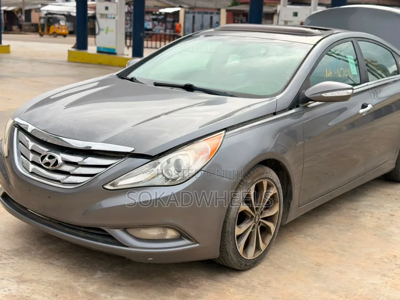 Hyundai Sonata Limited 2.0T Sedan (2.0L 4cyl 6A) 2013 Gray