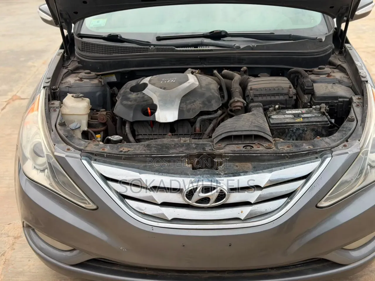 Hyundai Sonata Limited 2.0T Sedan (2.0L 4cyl 6A) 2013 Gray