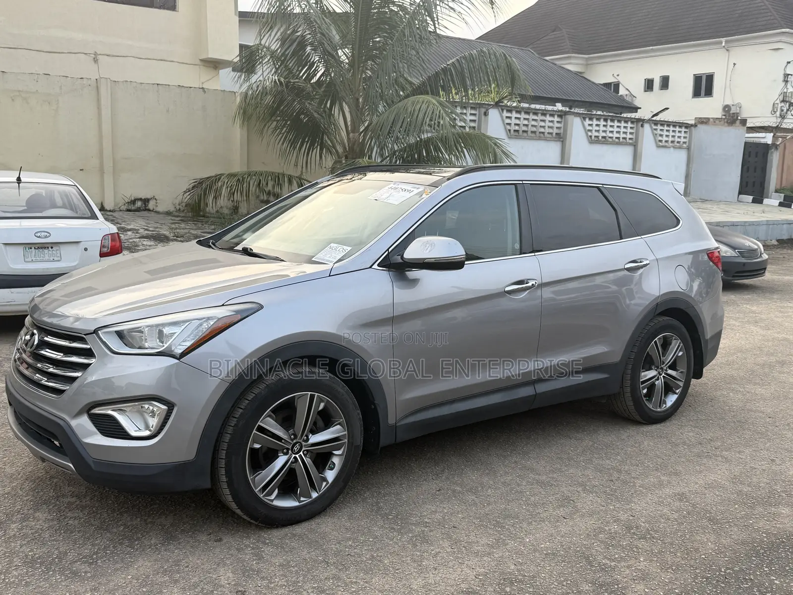 Hyundai Santa Fe 2015 Gray