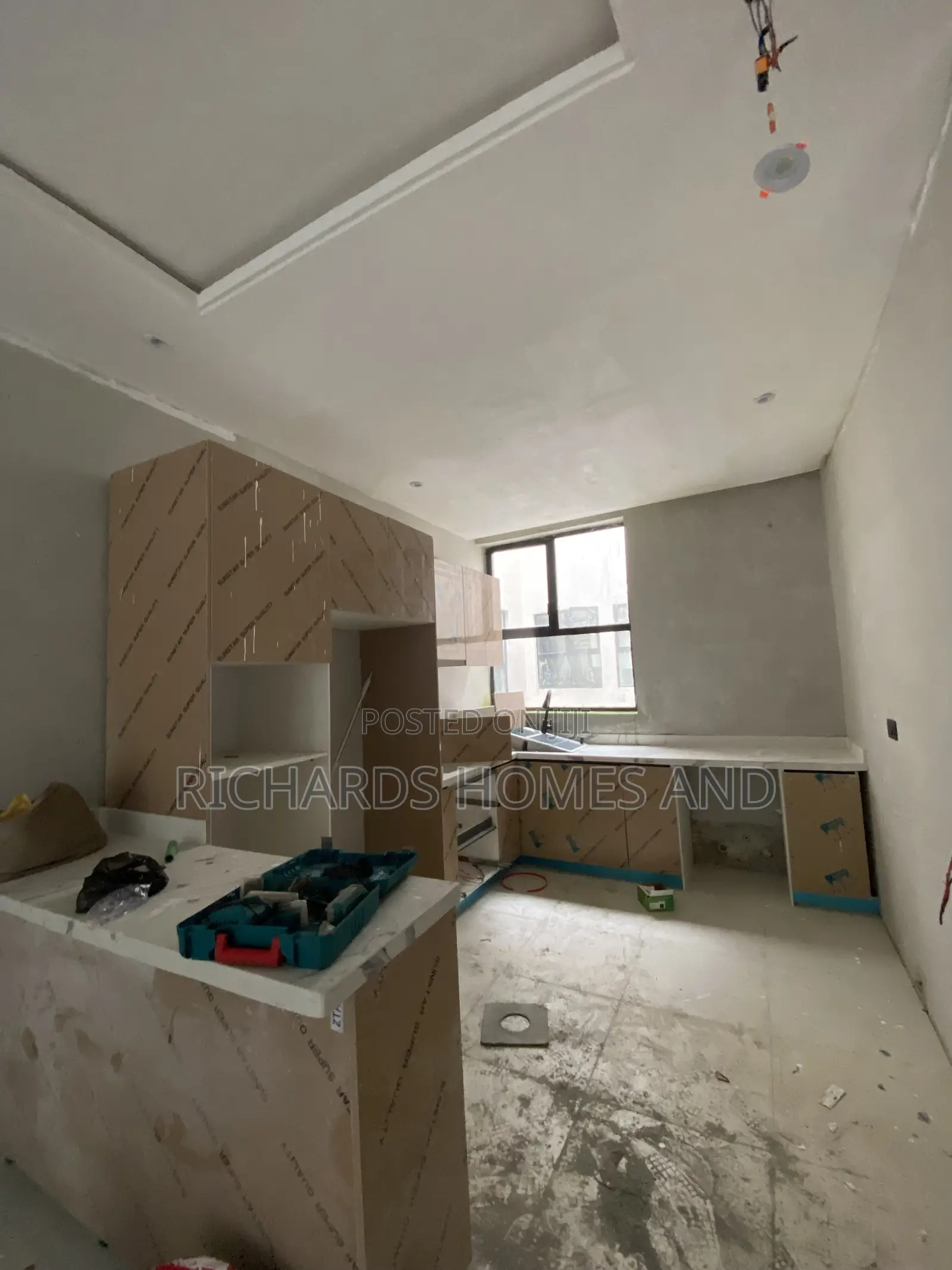 2bdrm Maisonette in Ikate for sale