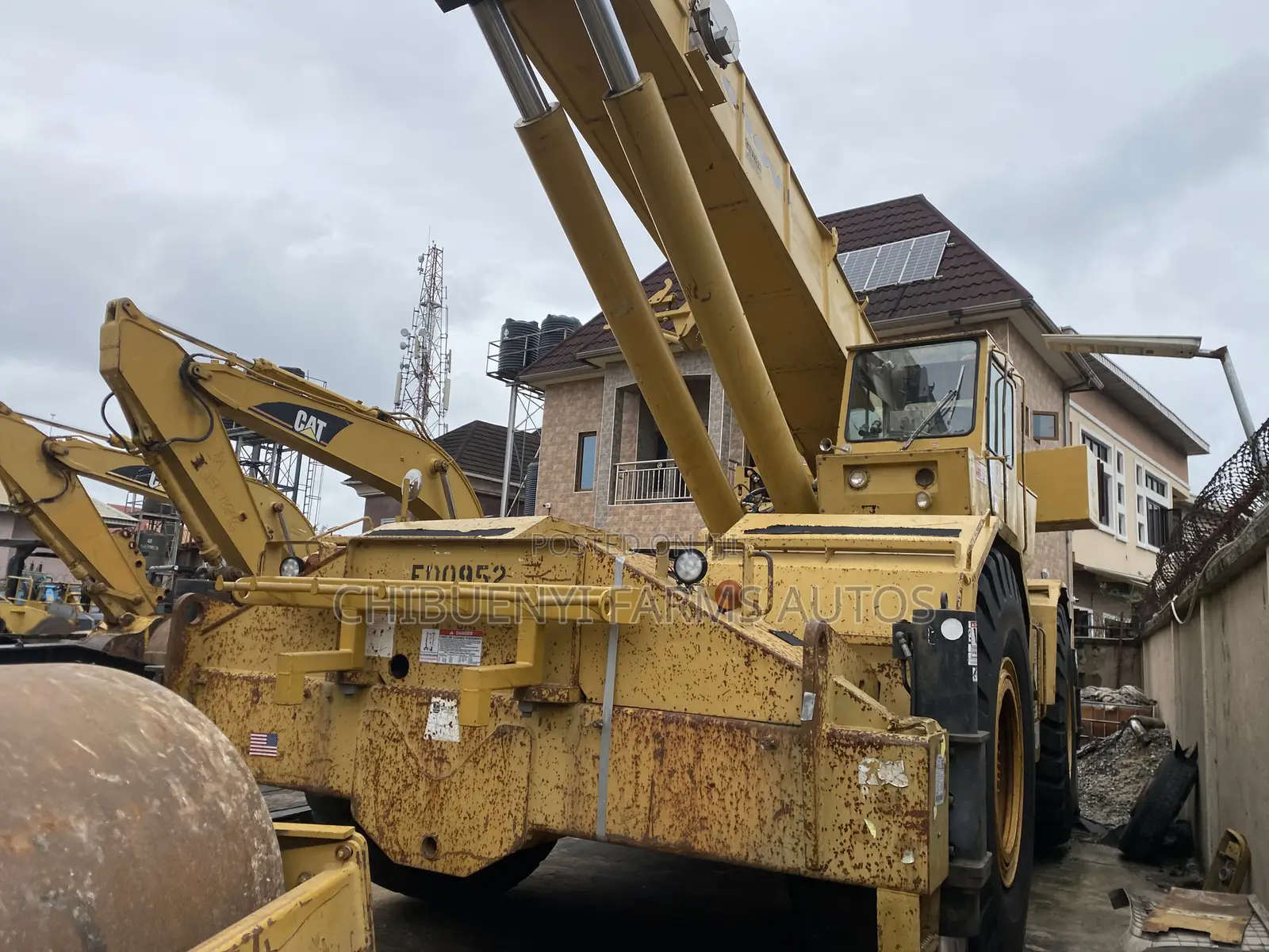 Groove 4x4 Crane 90-Tons