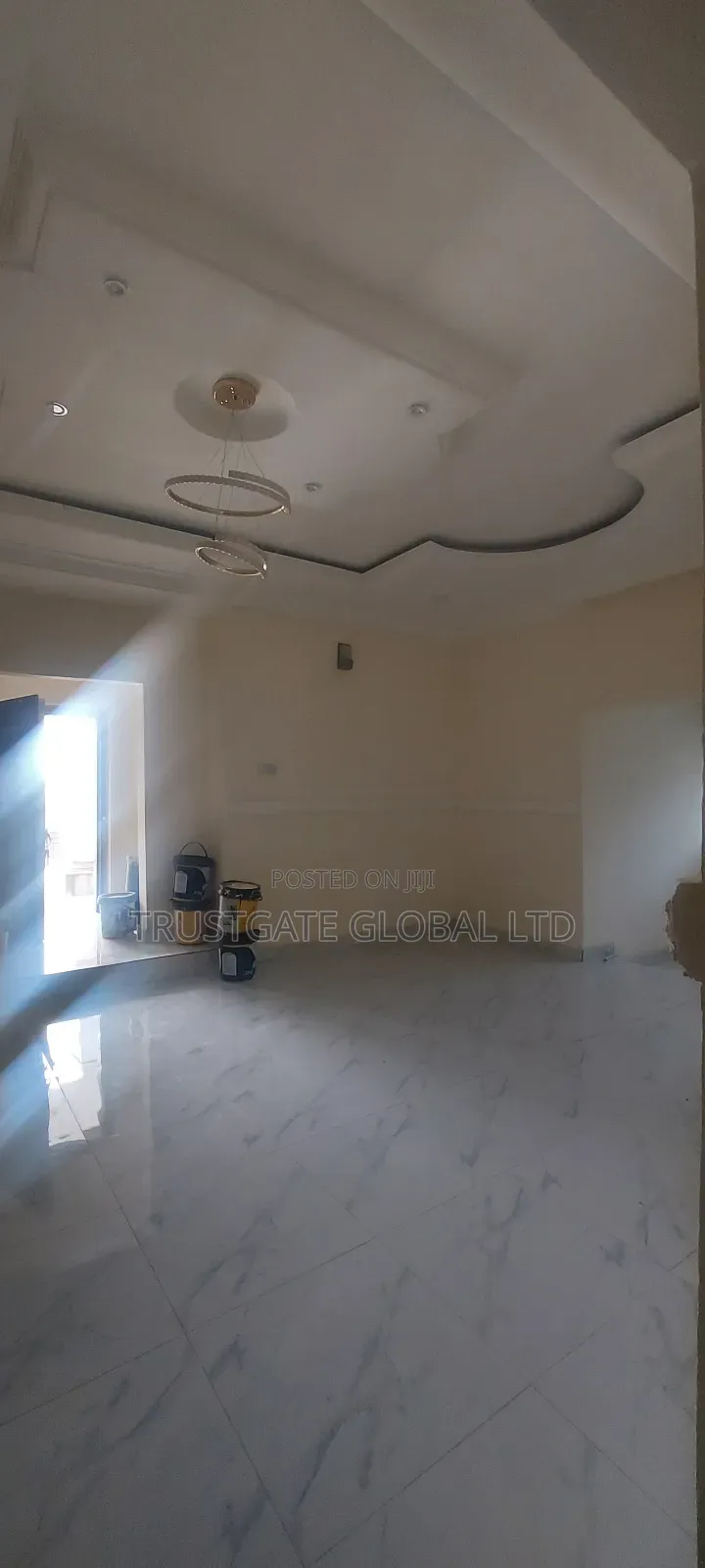 3bdrm Apartment in Police Service, Idu Industrial for rent