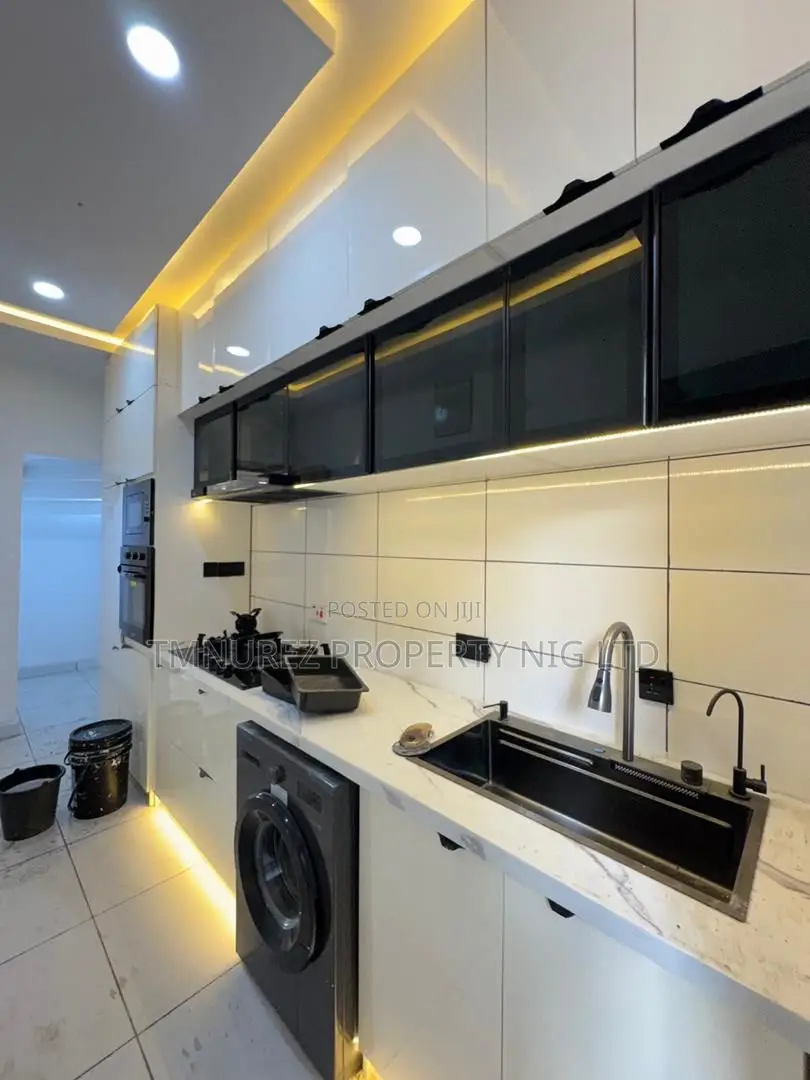 4bdrm Duplex in Gbagada for sale