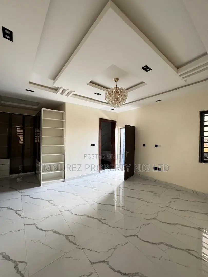 4bdrm Duplex in Gbagada for sale