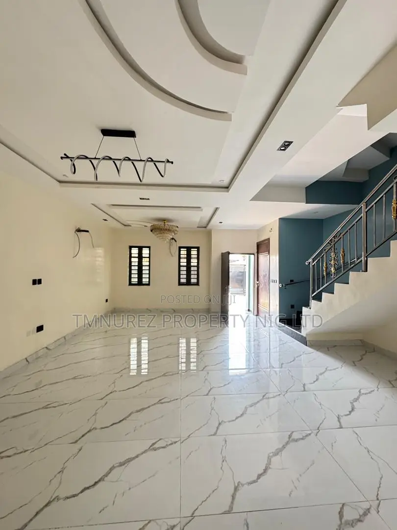 4bdrm Duplex in Gbagada for sale