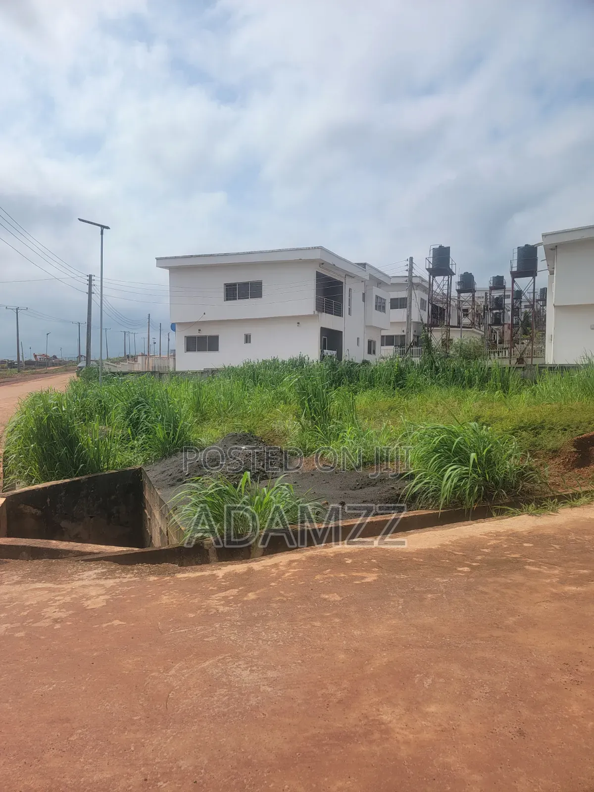 271.9sqm in Helui Estate