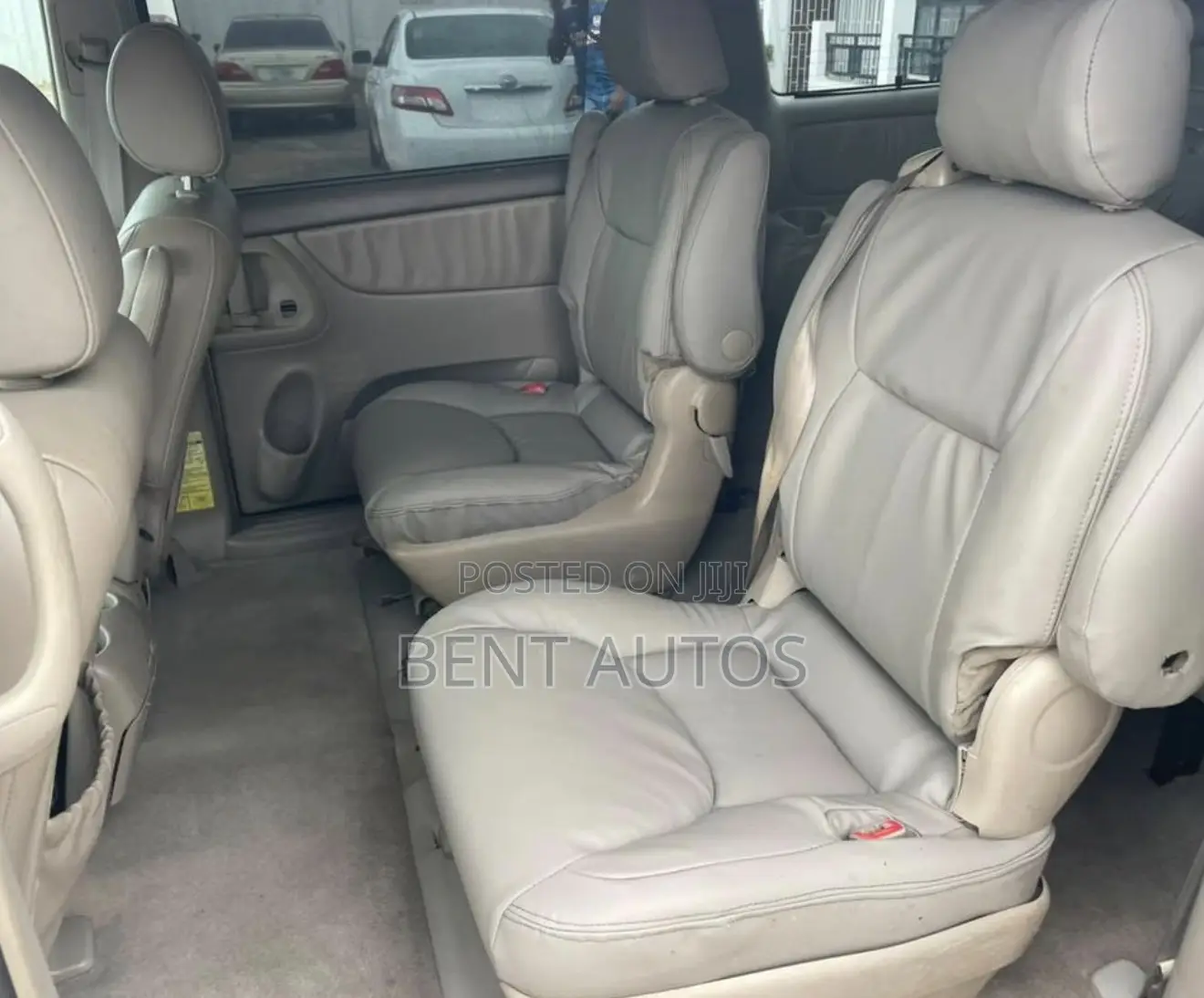 Toyota Sienna XLE AWD 2005 Gold