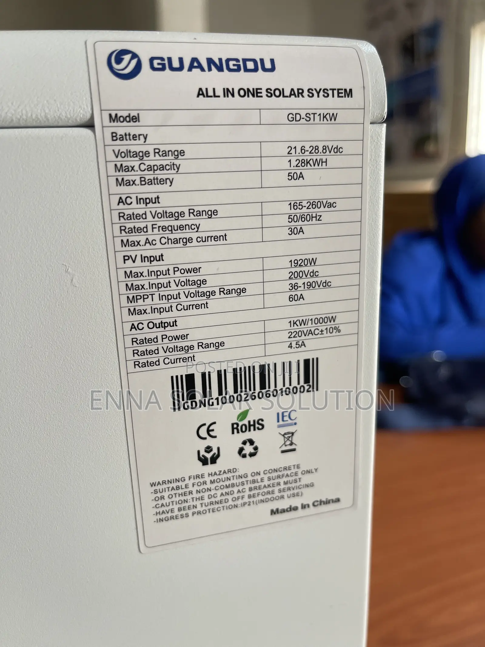 1000w Solar Gen / 1.28kwh Battery Capacity