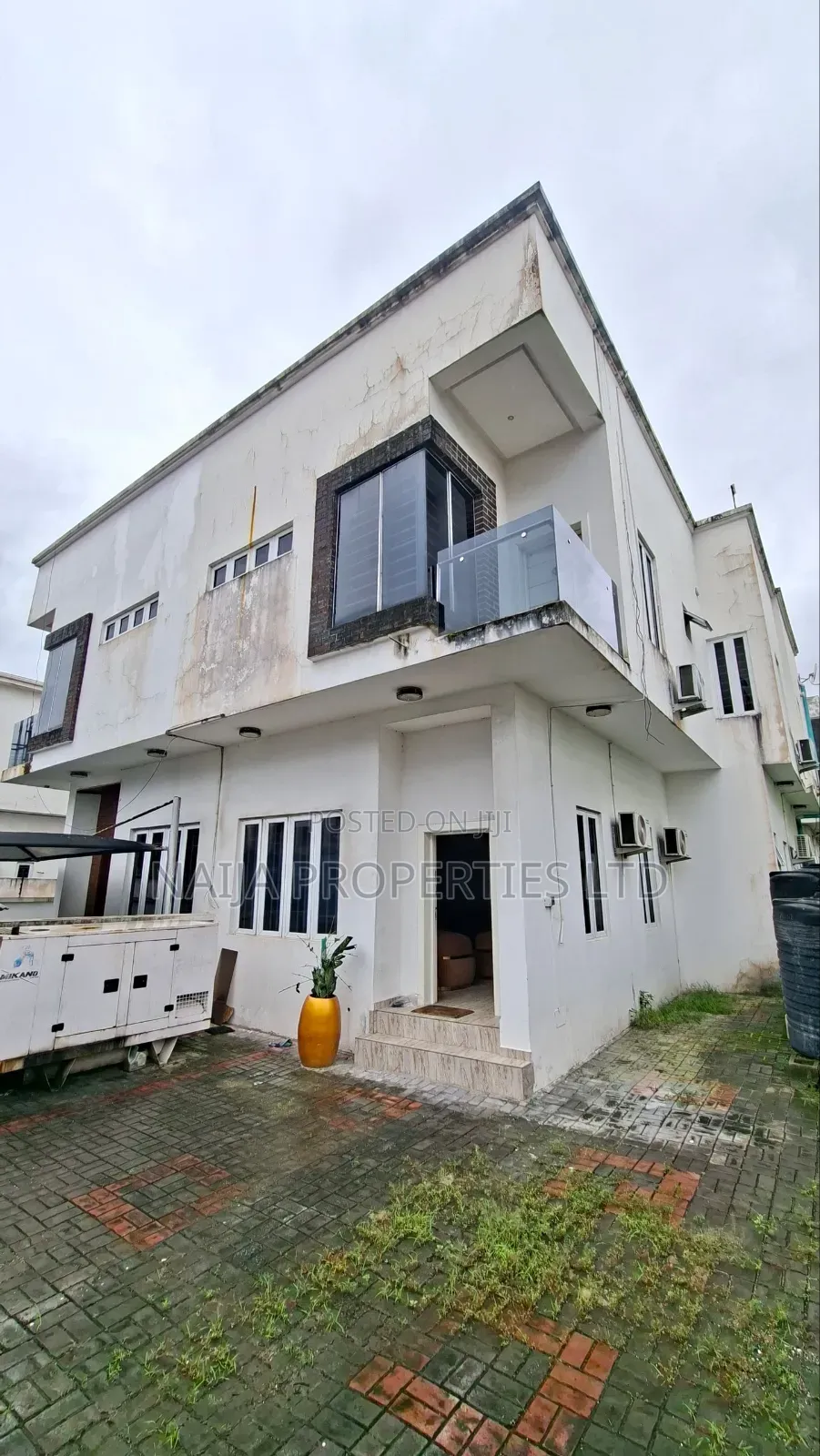 4bdrm Duplex in Osapa London for rent