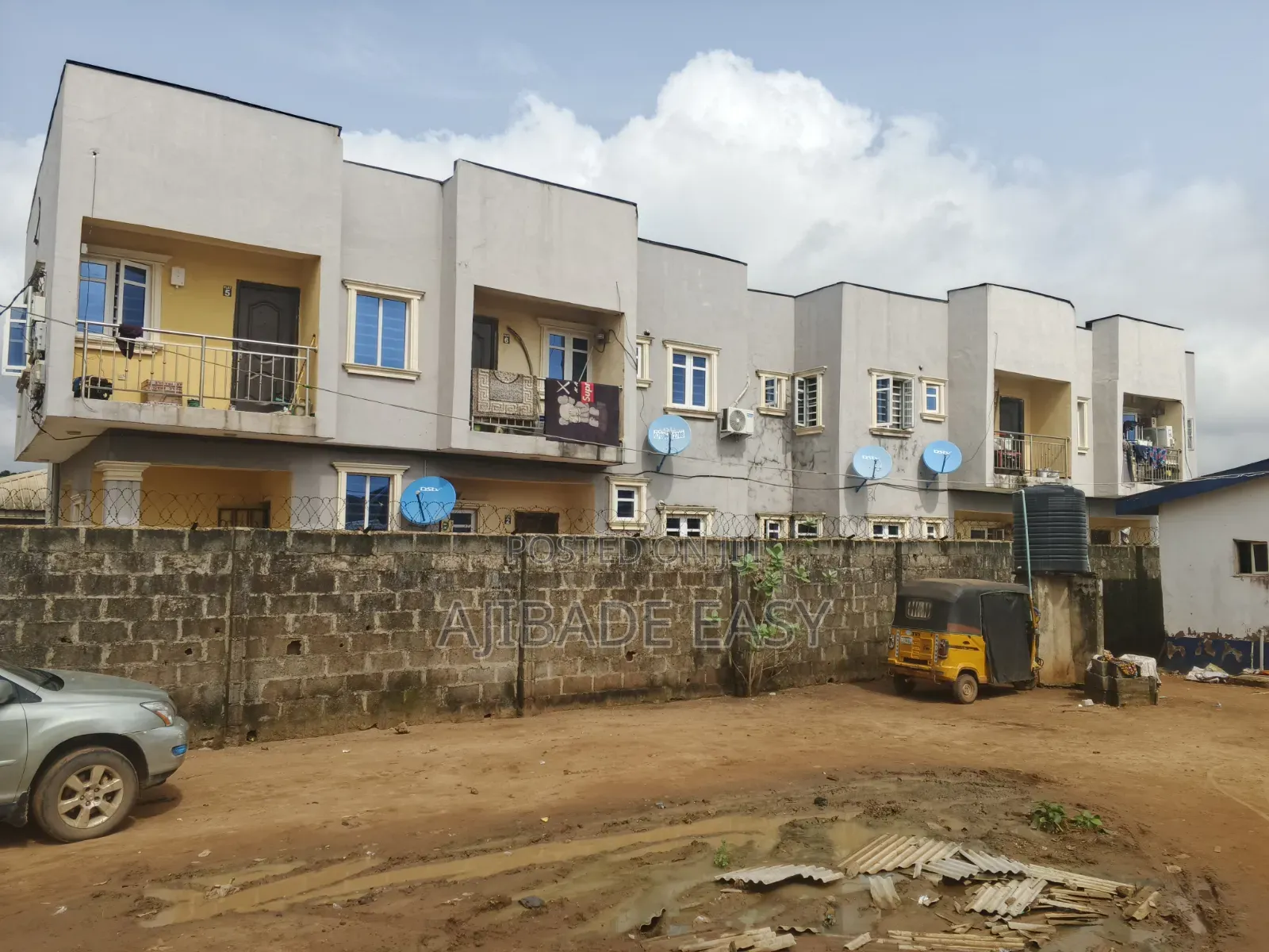 14bdrm Block of Flats in Ayobo for sale